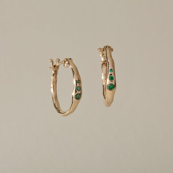 Vida Emerald Hoops | Gold