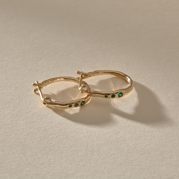 Vida Emerald Hoops | Gold