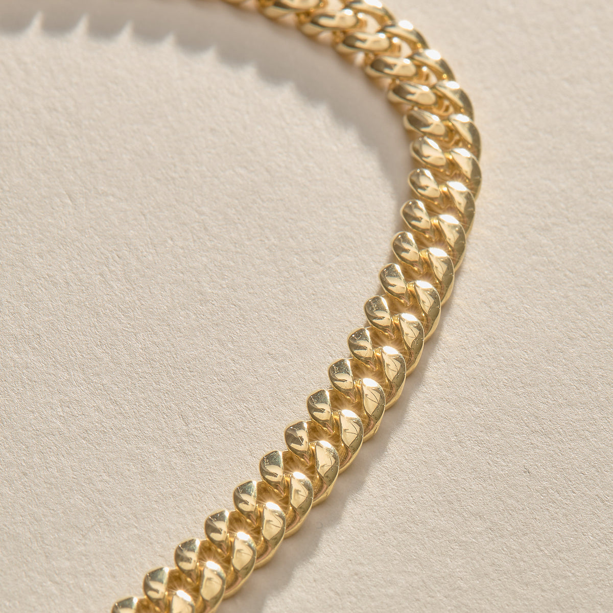 Oro Sagrado Cuban Chain | Gold