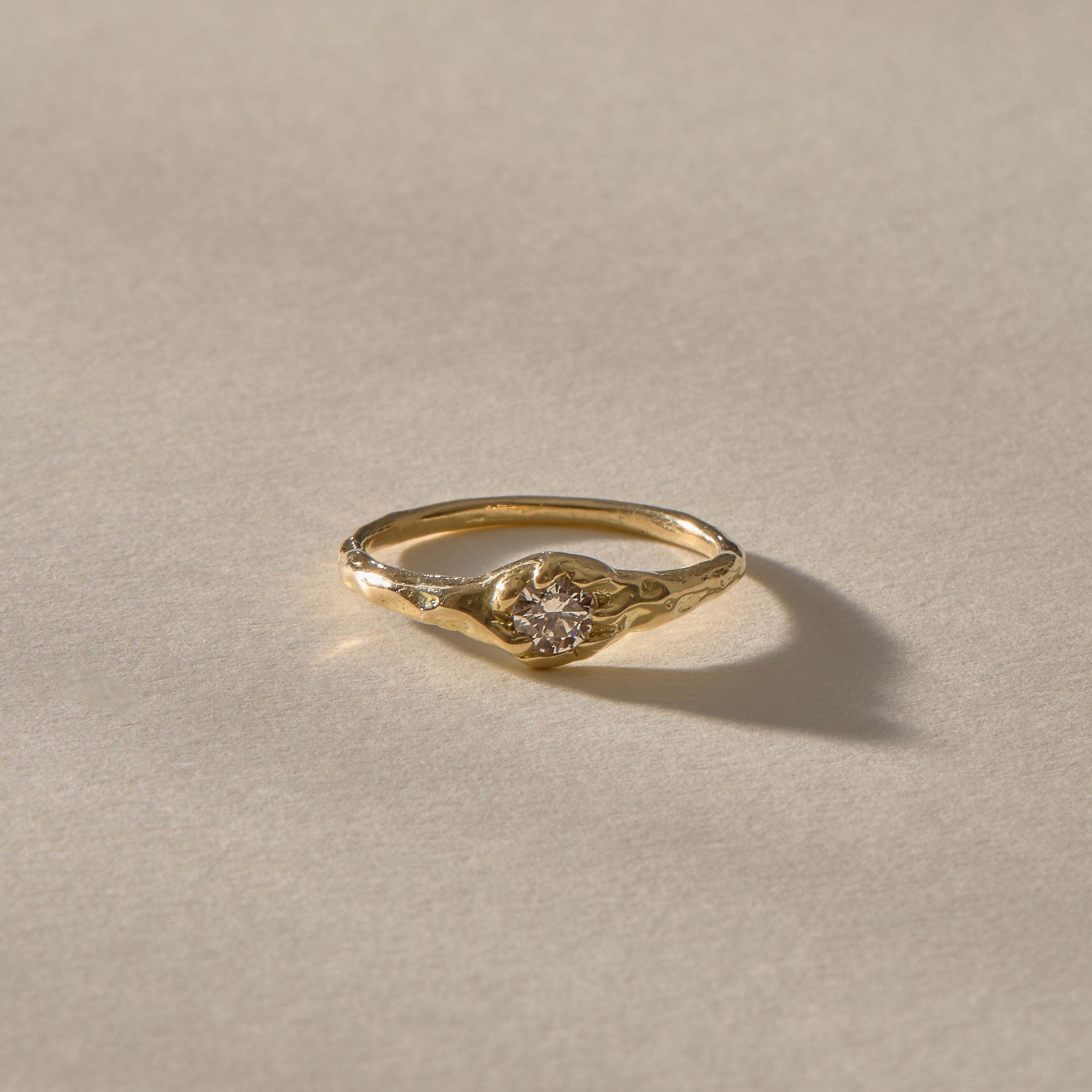 Ama Diamond Ring | Gold