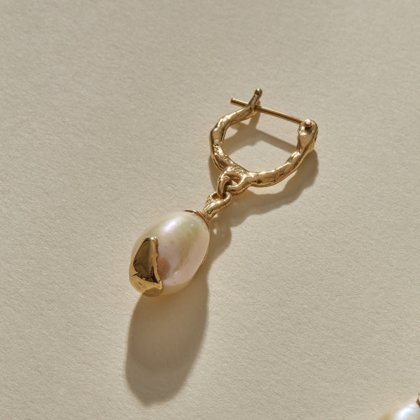 Luar Drop Earrings | Gold