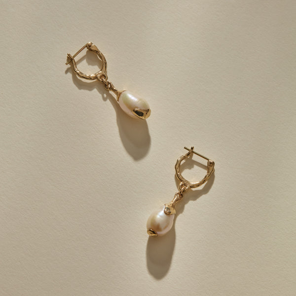 Luar Drop Earrings | Gold