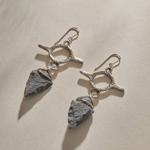 Earth Arrowhead Earrings | Bronze