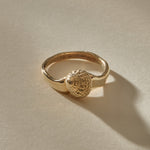 Maré Ring in solid recycled gold, front view